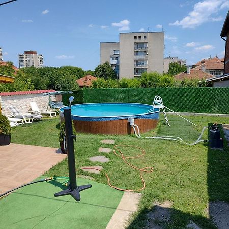 Къща Карби Kŭrdzhali Exterior photo