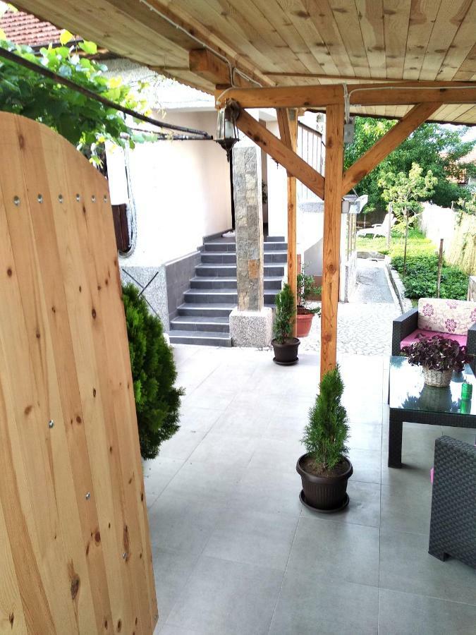 Къща Карби Kŭrdzhali Exterior photo